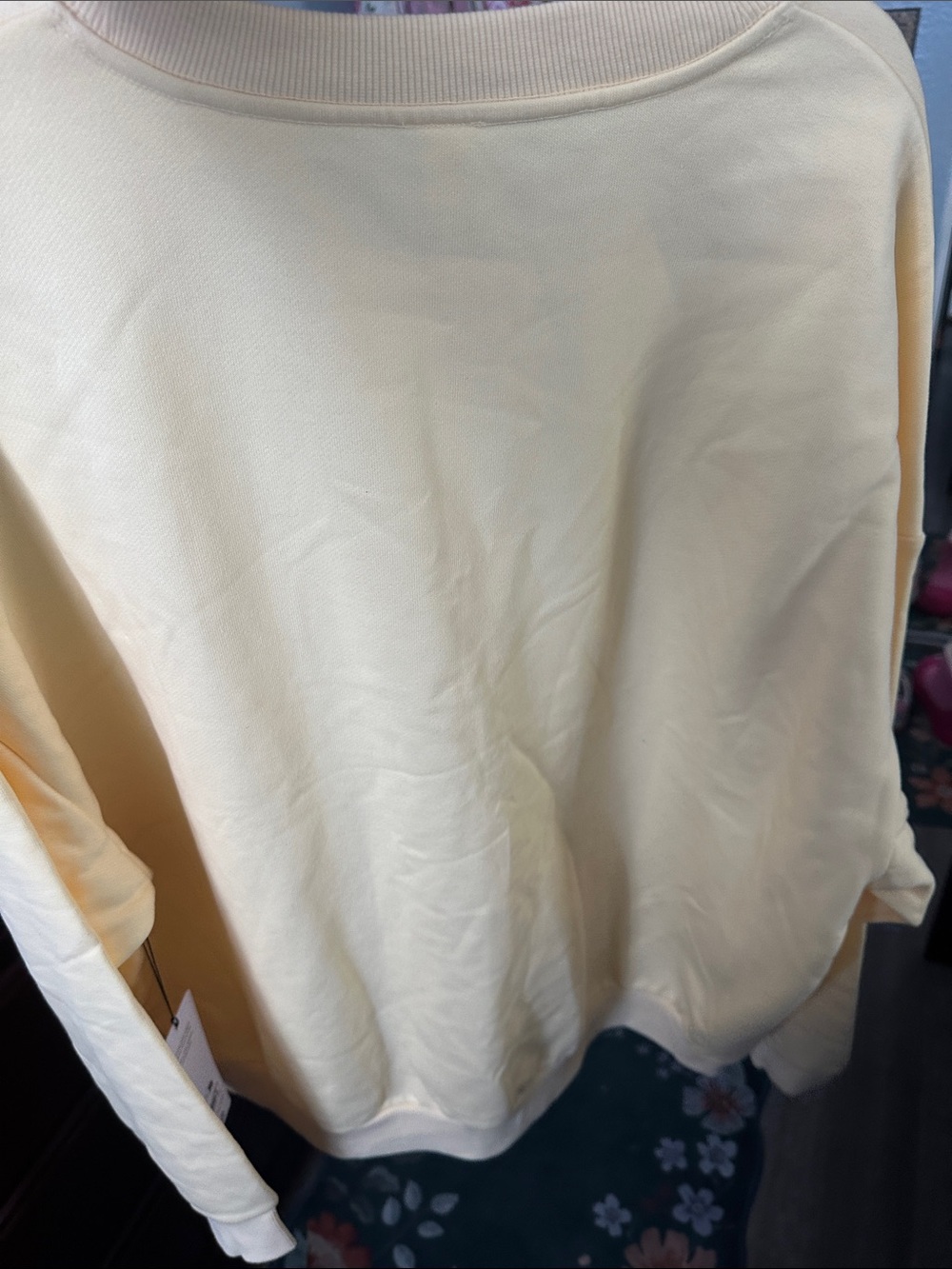 ALO Yoga Candelight Yellow Crewneck Pullover - Picture 9 of 10